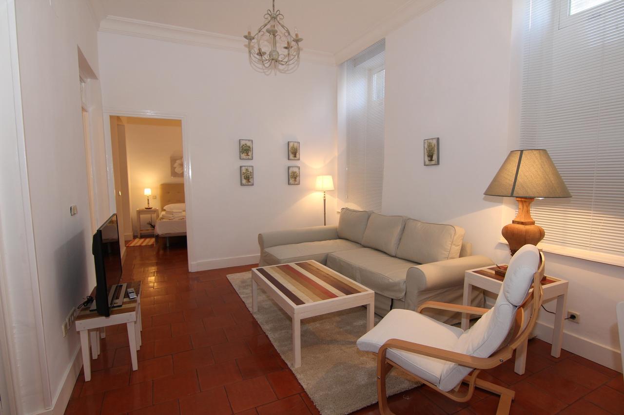 Apartamentos Madrid Retiro Exterior photo