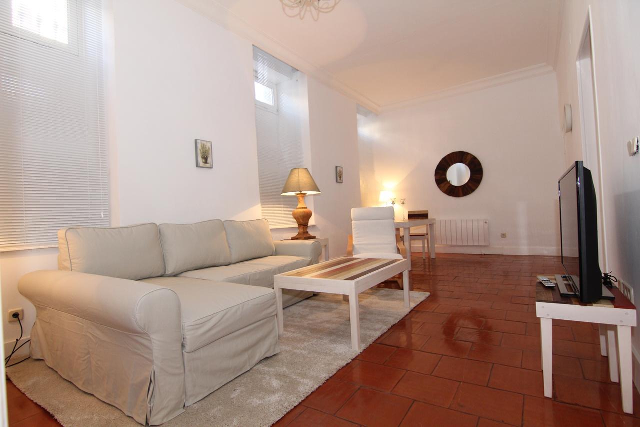 Apartamentos Madrid Retiro Exterior photo